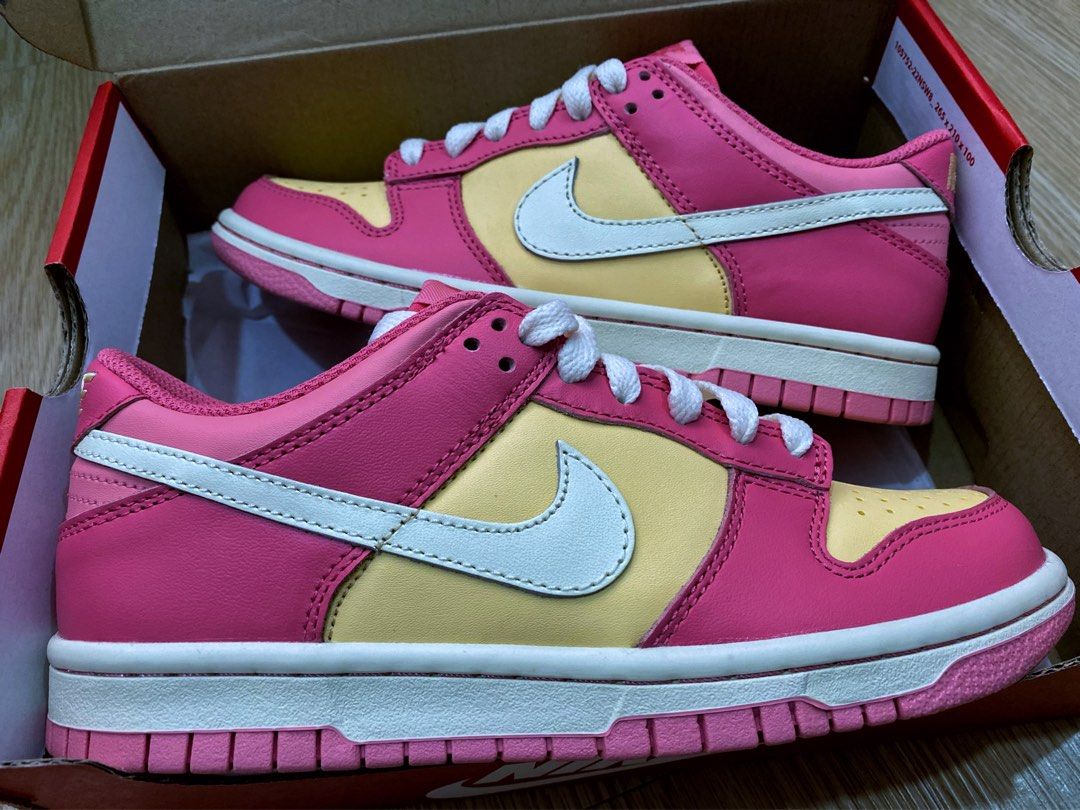 Dunk Low - Peach, Strawberry and cream Sap Acces