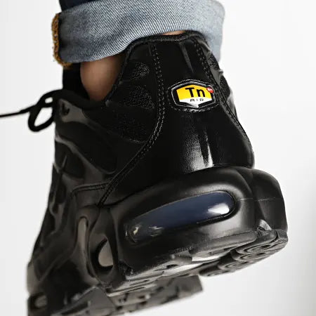 Tn - Air Max Plus Triple Black Sap Acces