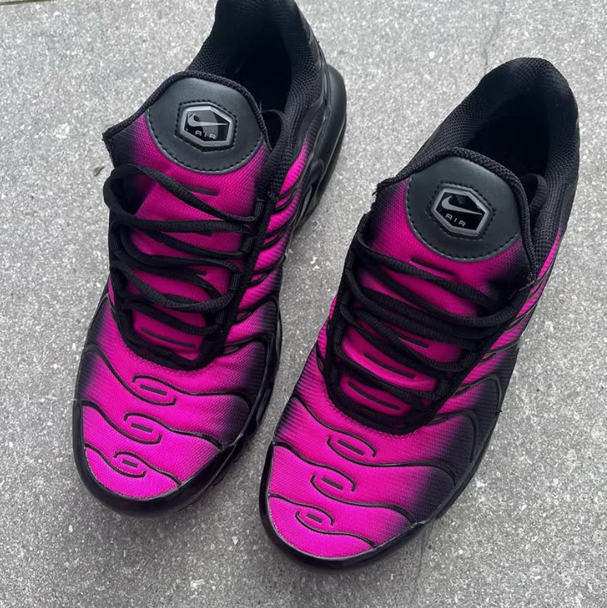 Tn Air Max Plus - BLACK PINK GRADIENT Sap Acces