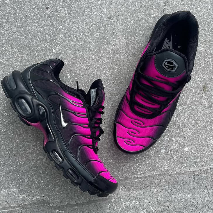 Tn Air Max Plus - BLACK PINK GRADIENT Sap Acces