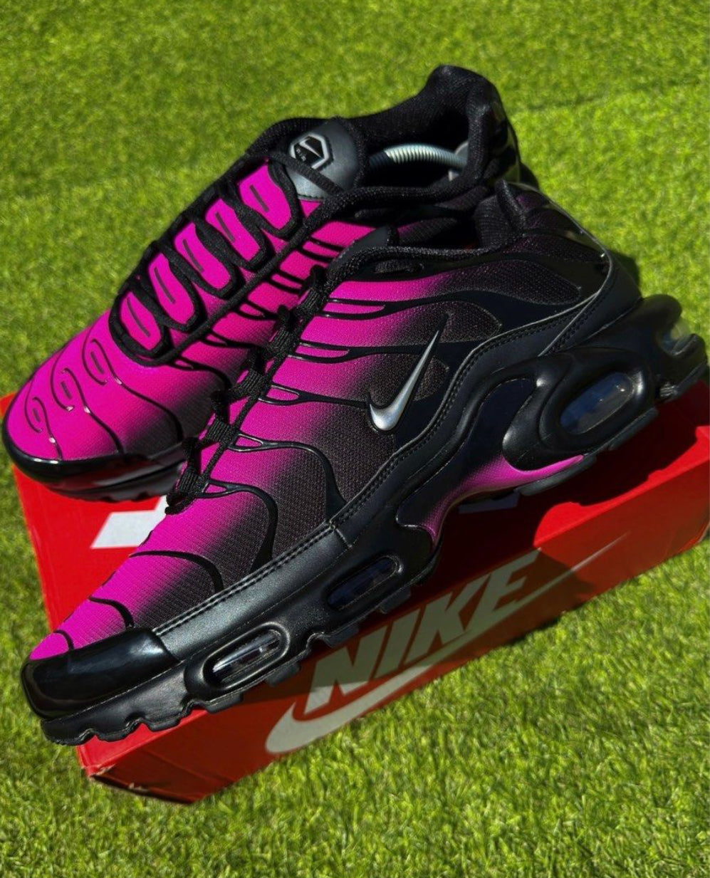 Tn Air Max Plus - BLACK PINK GRADIENT Sap Acces