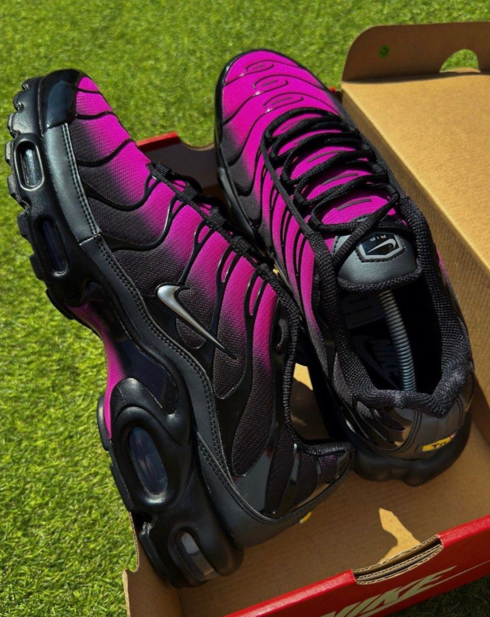 Tn Air Max Plus - BLACK PINK GRADIENT Sap Acces