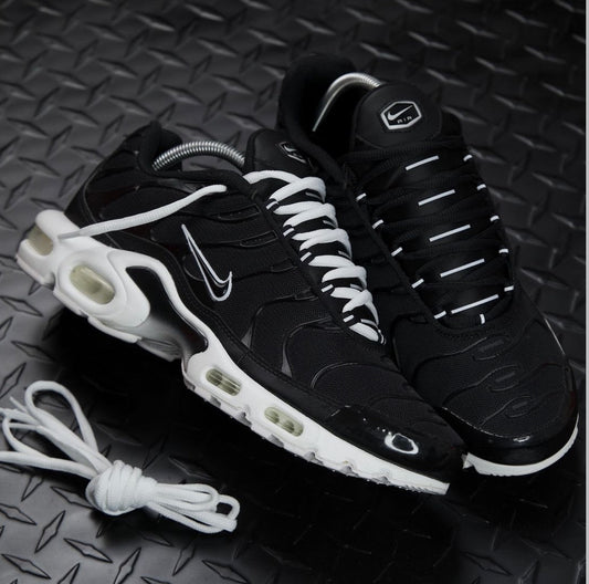 Tn - Air Max Plus Black and White Sap Acces